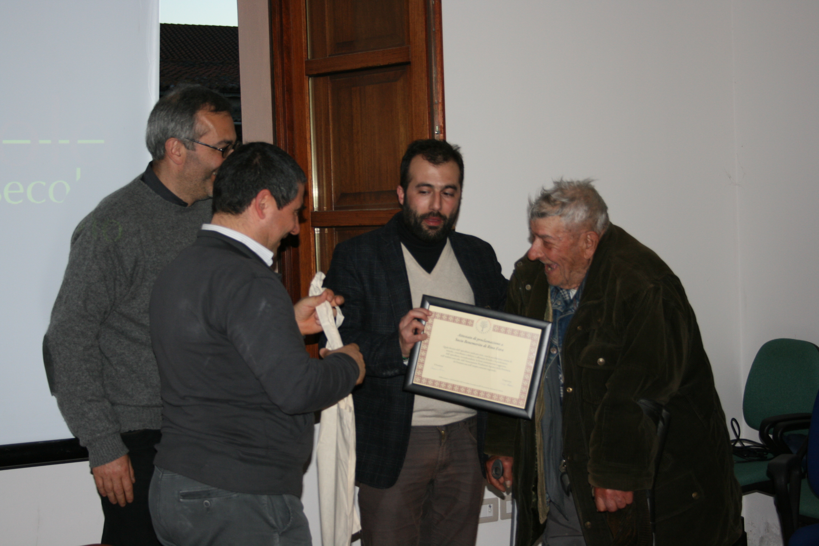 Signor Fara socio benemerito